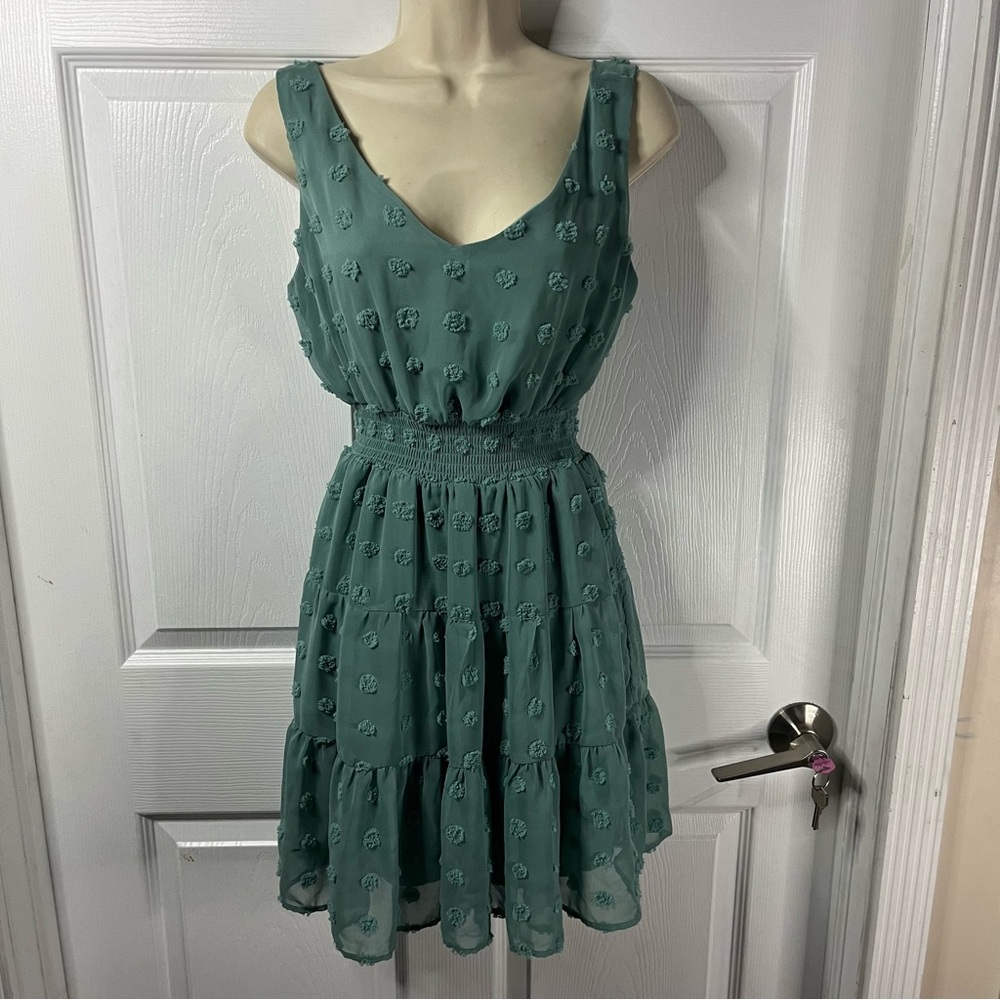 Emerald Sundae Green Sleeveless V-Neck Mini Sundress Size Small - Picture 1 of 11